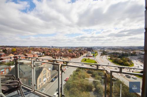 Bright Spacious Modern 2 Bed Apartment By Yorksha Properties Great Location, , West Yorkshire