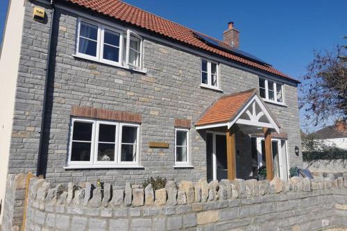 Grove House - Luxury 4 Bed Detatched Home, Godney, Somerset