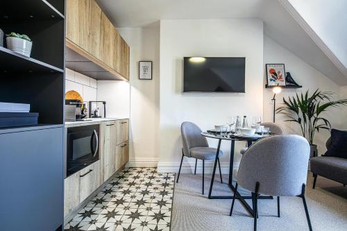 The Belmont Apart Hotel - Harrogate Stays - image 7