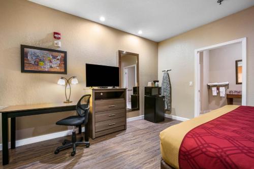 Econo Lodge Inn & Suites Econo Lodge Inn & Suites