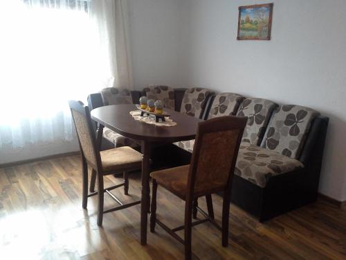 غرف النزلاء, Morski Rai Apartments in بيالا