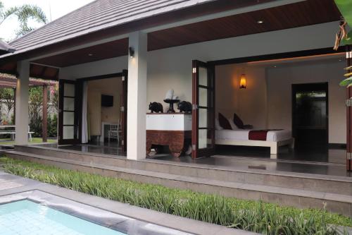 Nunia Boutique Villa - image 3