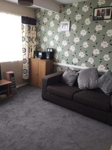 2 bed dog friendly chalet on sunbeach Scratby
