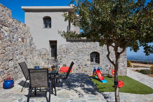 Facilities, Irma Villa, a Secluded Sanctuary, By ThinkVilla in Krousonas