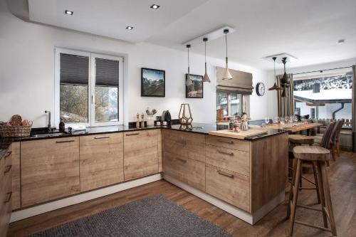 Chalet Schmitten 102 by Chalet Alp Lux - Opposite ski lift in Zell am See