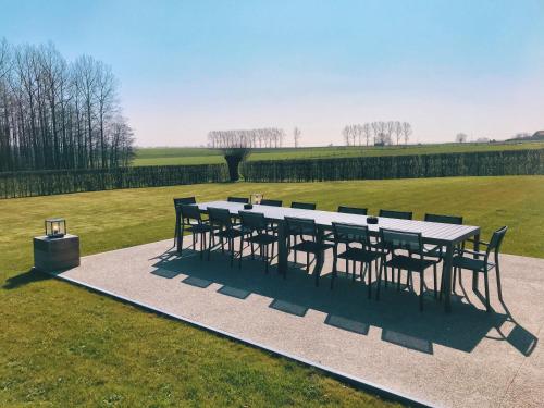 5-sterren Landhuis met zwembad en jacuzzi 5-sterren Landhuis met zwembad en jacuzzi