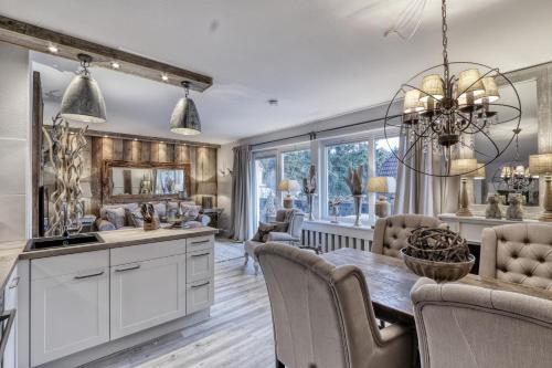 HOME Suites Deluxe mit Sauna 85m von Gartenstraße entfernt