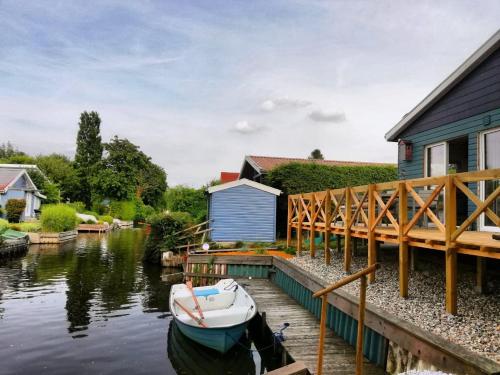 Ferienhaus Grosses Meer mit Bootssteg
