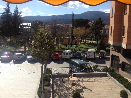 Hostal González - image 2