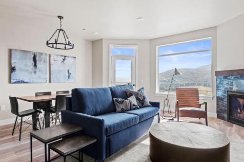 One-Bedroom Suite Mountain View 