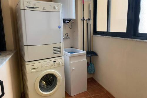 Apartamento Miramar . Amplitud y Comodidad