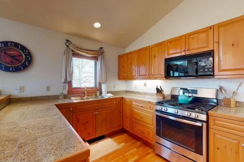 Essence at Arrowhead, Edwards (фото 6)