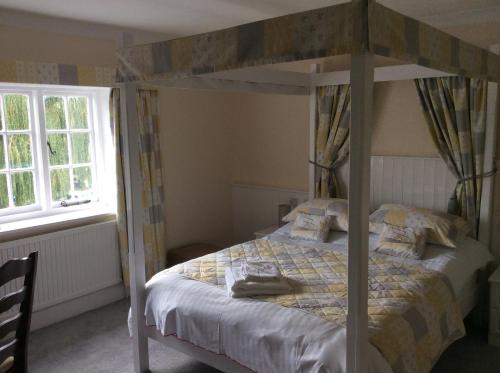 1 queen bed