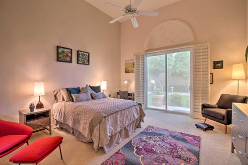 Contemporary Condo with Mtn Views and Pool Access - image 6