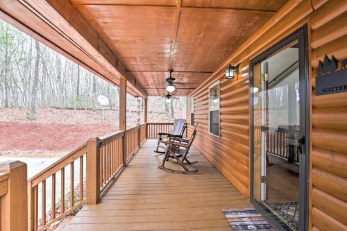 Cozy Hayesville Retreat with Deck and Mtn Views!