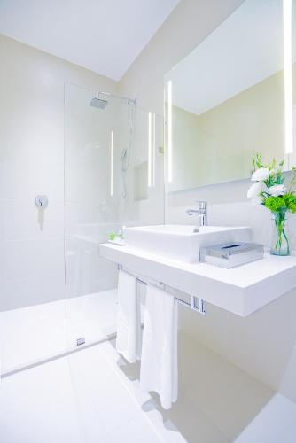 NH Puebla FINSA NH Puebla FINSA