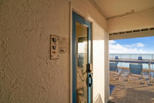 Aquavista Condominiums #206-W by Book That Condo