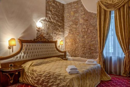 Alexios Luxury Hotel - image 7
