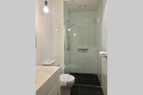 2BR on La Trobe - Iconic Views! Near Melb Central, Melbourne (photo 9)