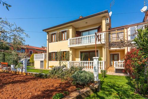 Apartments Franelić - image 5