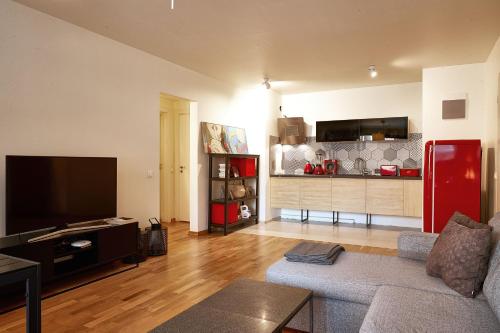 Baratero Club Apartments Private Parking EV points - image 2