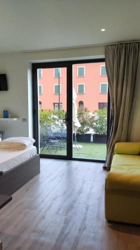 Antica Campione Rooms & Hostel