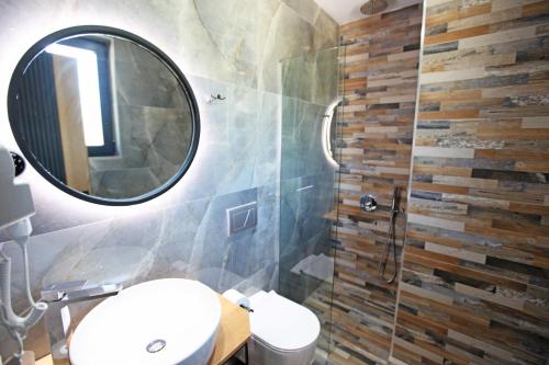 Hotel Citrus - image 3