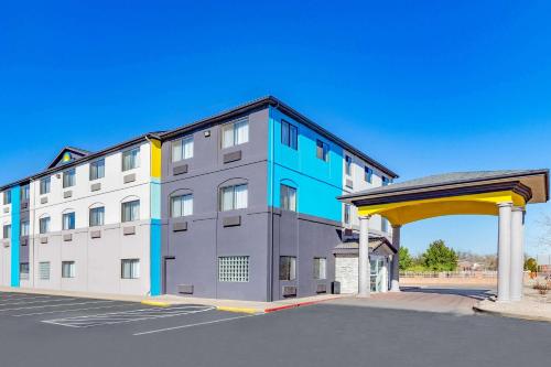 Days Inn by Wyndham Bernalillo Days Inn by Wyndham Bernalillo