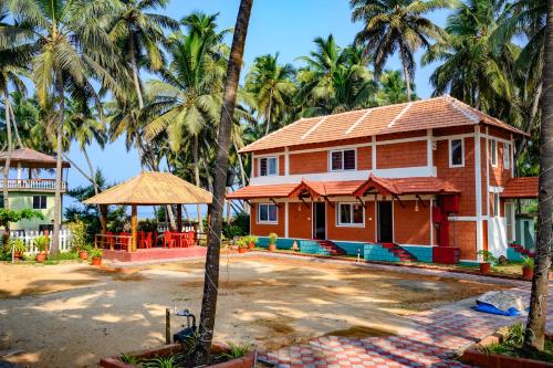 Exterior view, Glucklich Beach Cottages in Koteshwar