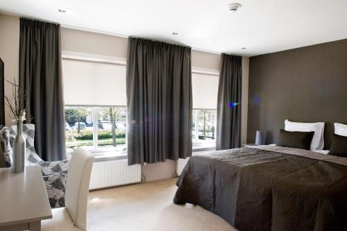 . Hotel-Restaurant Thuis!
