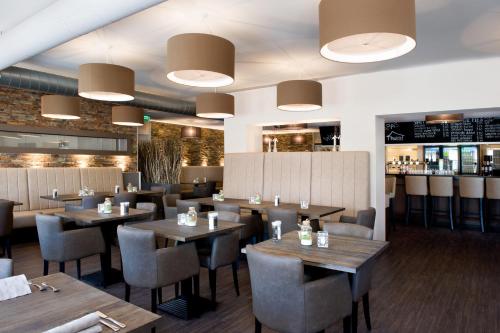 Étterem, Hotel-Restaurant Thuis! in Dinteloord