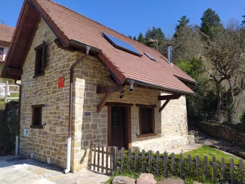  Casa Rural La Central in Azparren