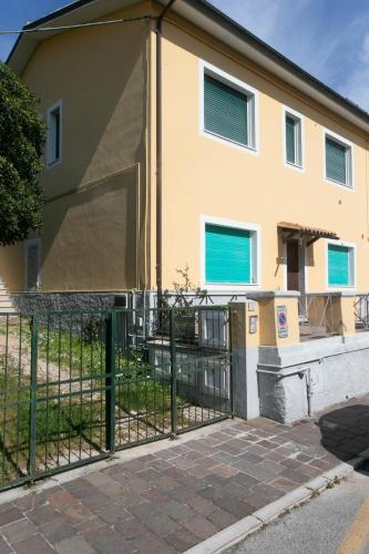  N151 - Numana, delizioso bilocale con portico in Numana