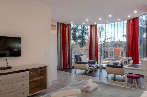 Green Town Apartments - image 7