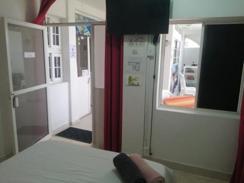 Inn Skyline Hostel - image 2