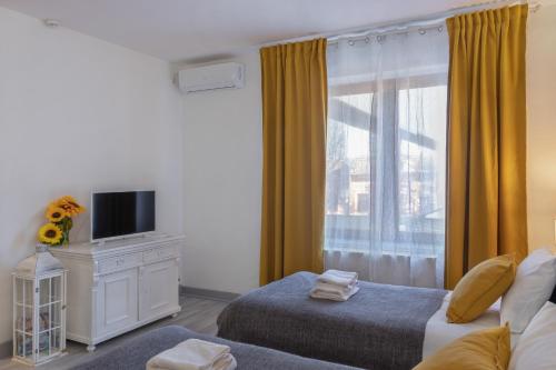 Green Town Apartments - image 10