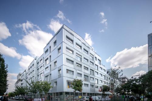 Appart-Hotel Mer & Golf City Ile de Nantes - image 4