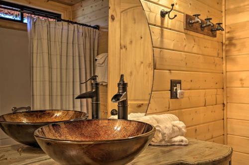 Outdoor Lovers Haven in the Blue Ridge Mtns! - image 4