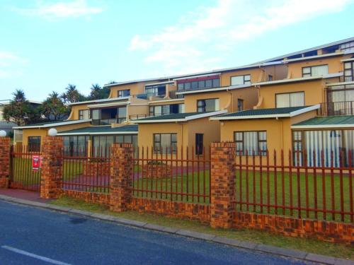 Exterior view, Eden Dunes 69 in Windsor on Sea