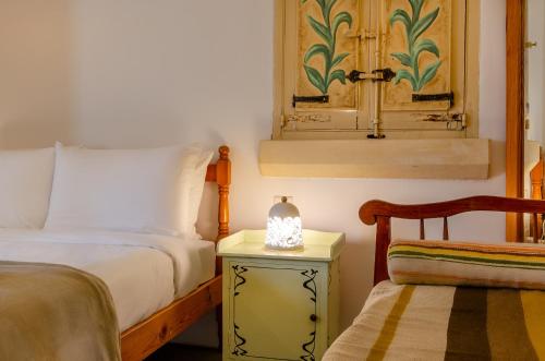 'The Escape' - 300y/o Gozo Villa with Indoor+Outdoor Pools