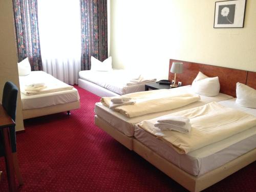 Domo Hotel Mondial Room Type - Quadruple Room
