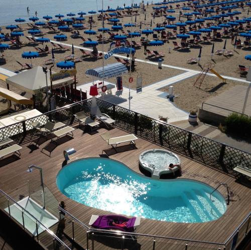 Hotel Baia, Римини