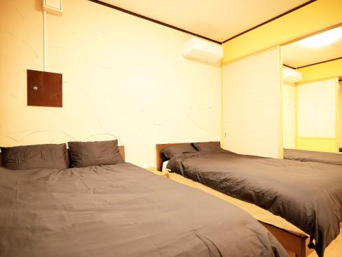 Three-Bedroom Apartment image 10