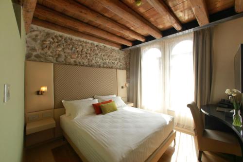 Corte Regia Relais & Spa Room Type - Deluxe Room