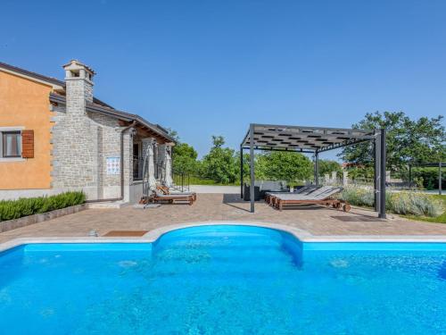 Holiday Home Villa Elida by Interhome