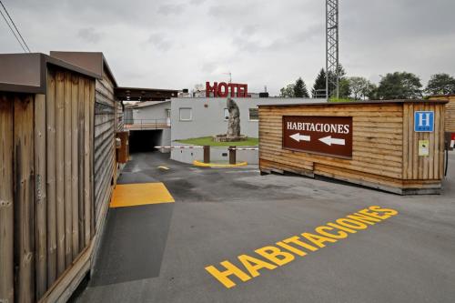 Motel Latino in Llanera