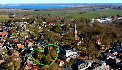 Compleet huisje in een groene oase in het centrum van Zuidlaren!