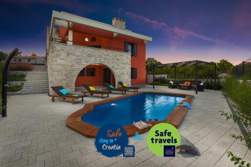 Villa Iris - Accommodation - Pridraga