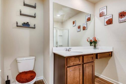 Camp Creek * Entire Home* 5min to ATL Airport