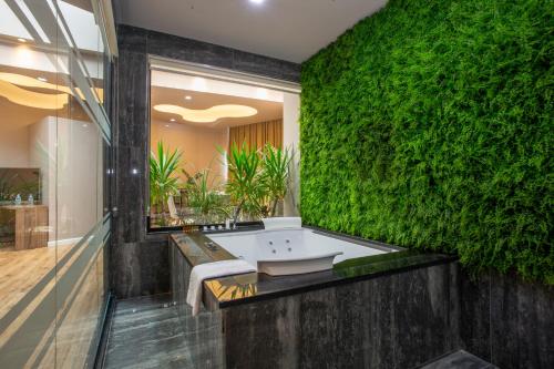 บริการและสิ่งอำนวยความสะดวก, เบสต์ เวสเทิร์น พรีเมียร์ อาร์ค โฮเต็ล (Best Western Premier Ark Hotel) in รินาส